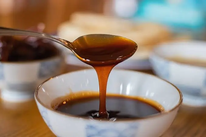 Bulk organic date syrup for wholesale supply by Fovarya