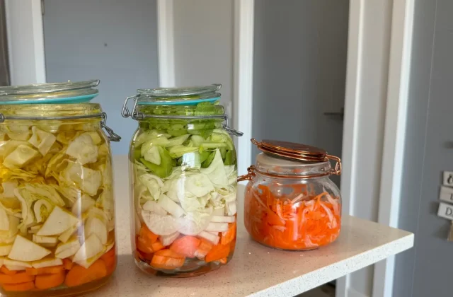 Preserving jars of vegetables in brine